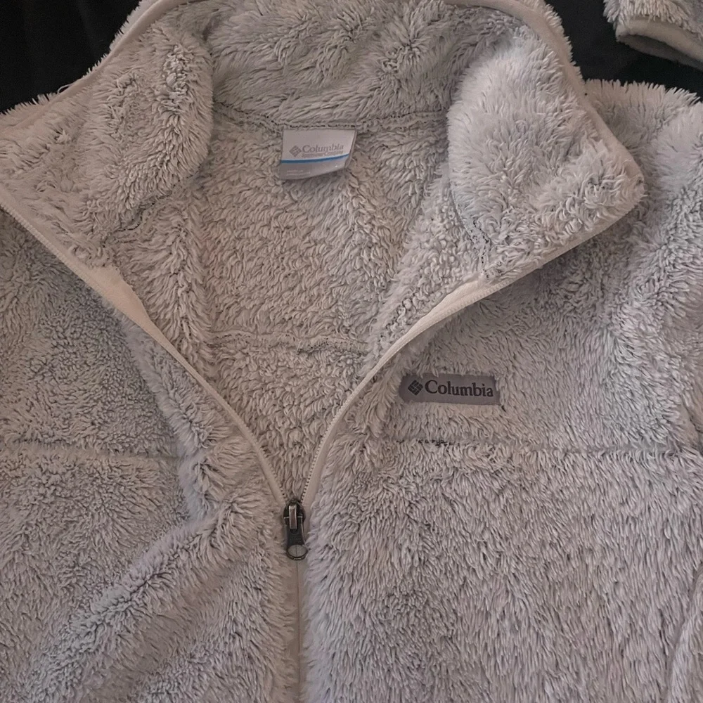 Fuzzy Jacket - Picture 3 of 4